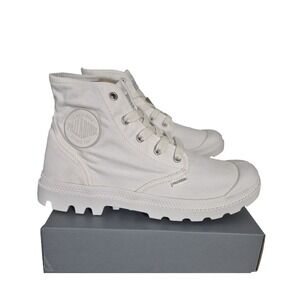 Palladium Boots Womens 11 Med Star White Pampa Hi Top‎ Lace Up New in Box